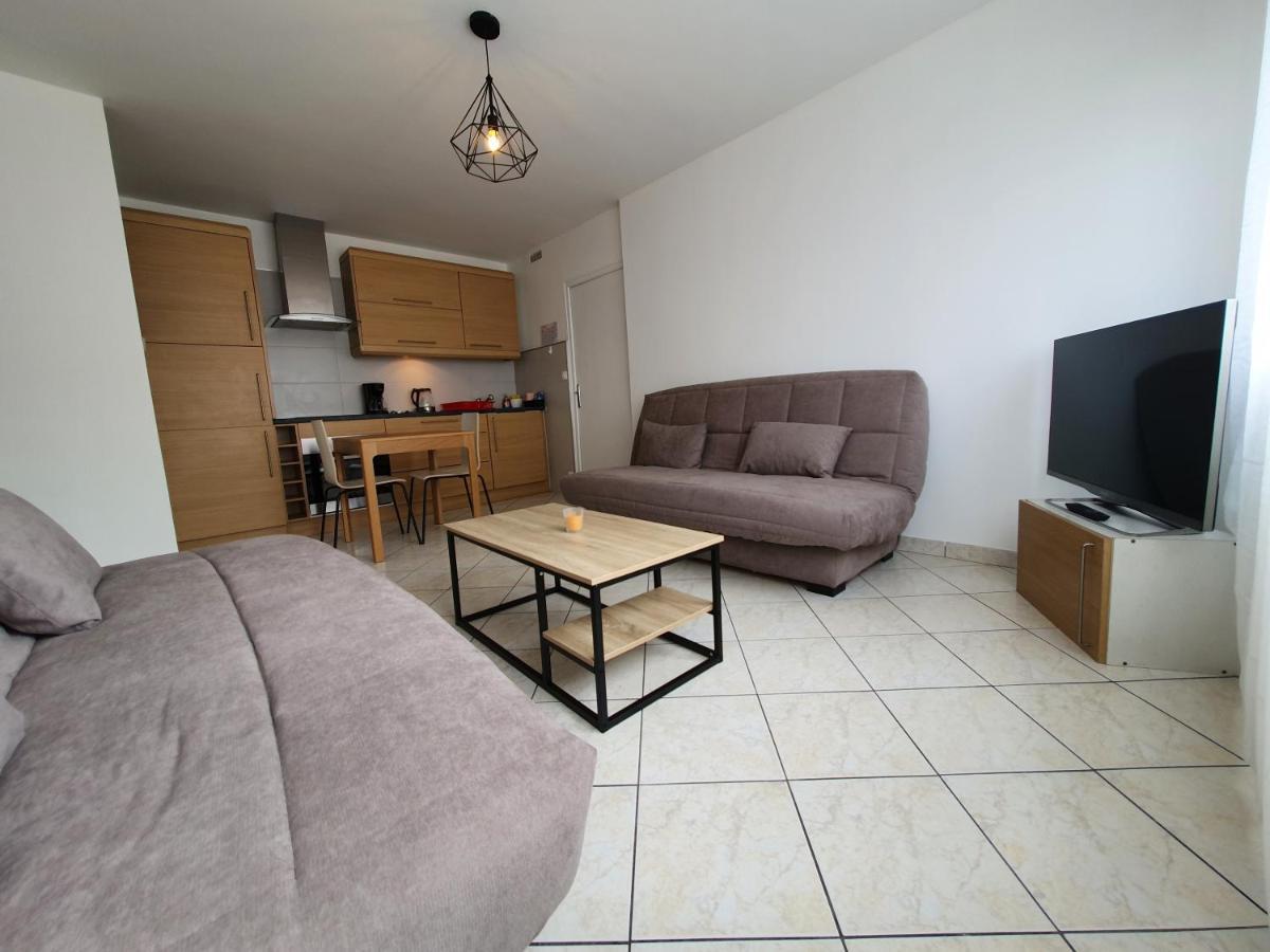 Апартаменты Apart 5 Personnes, 1Min Gare D'Annemasse, Geneve 5Km Экстерьер фото